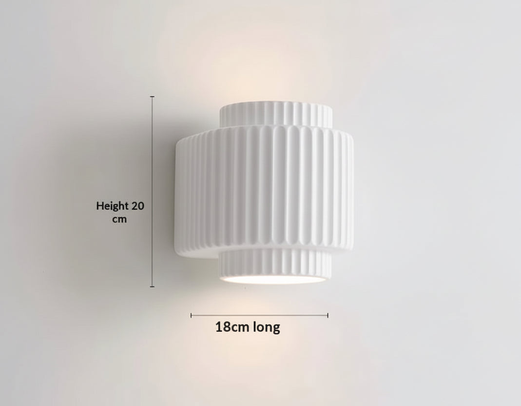 Wabira Wall - Wabi-Sabi Resin Wall Lamp