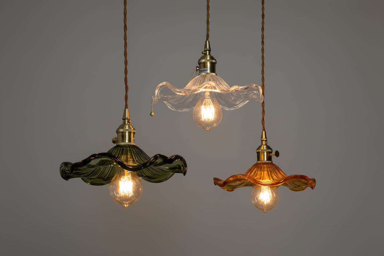 Sakuryn - Brass Flower Glass Pendant Light
