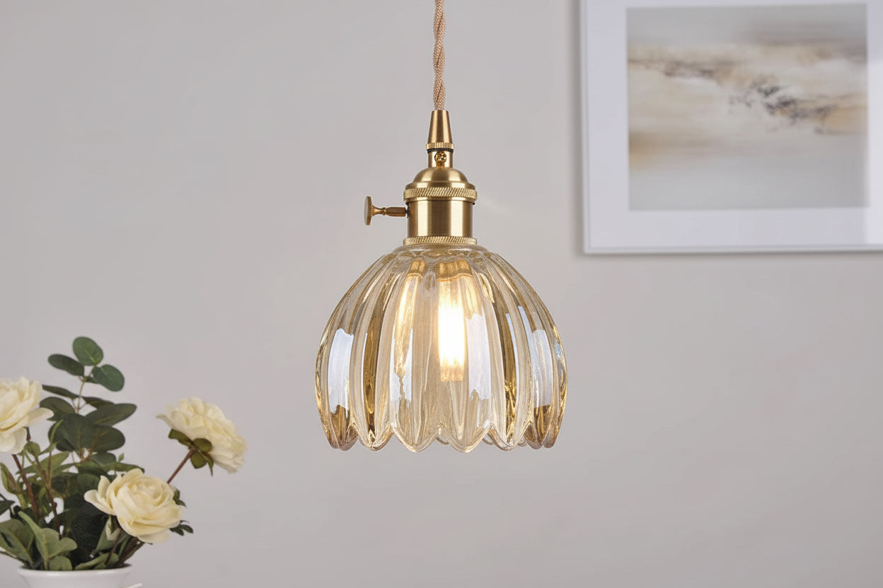 Floryn - Vintage Glass Flower Pendant Light