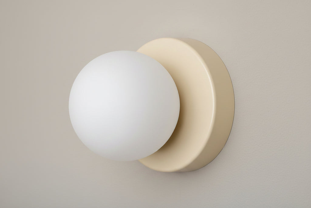 Orbwyn Wall - Nordic Glass Ball Wall Lamp